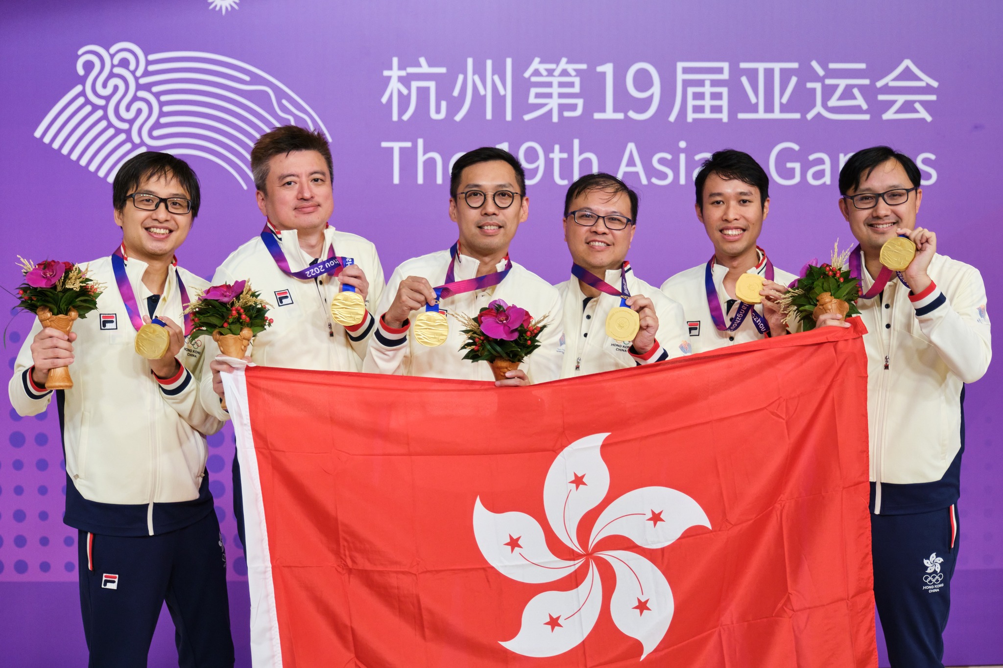桥牌队在杭州亚运会男子桥牌团体决赛勇夺金牌。 (2023)