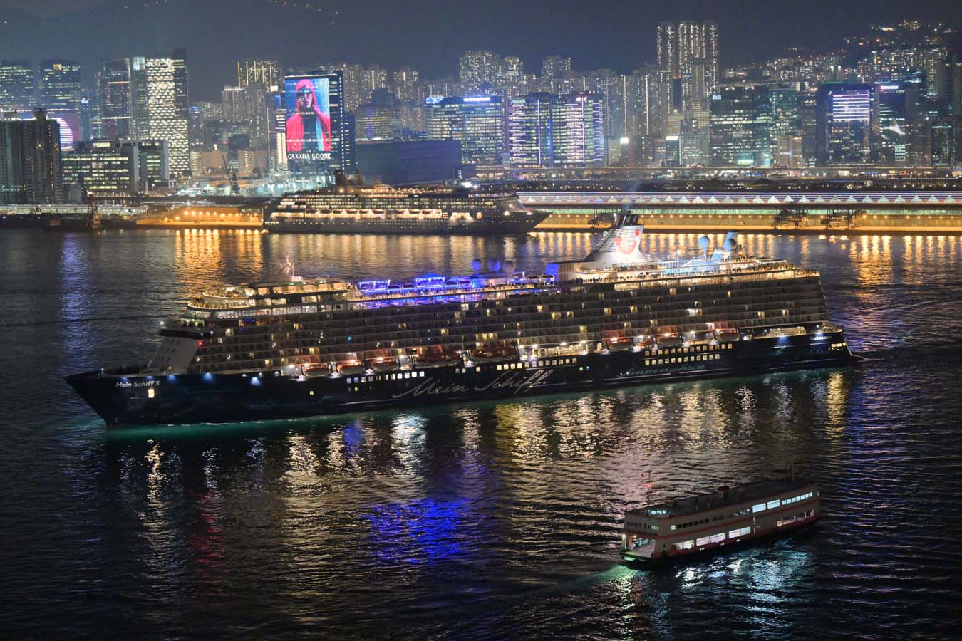 从启德邮轮码头出发的邮轮 (2023)