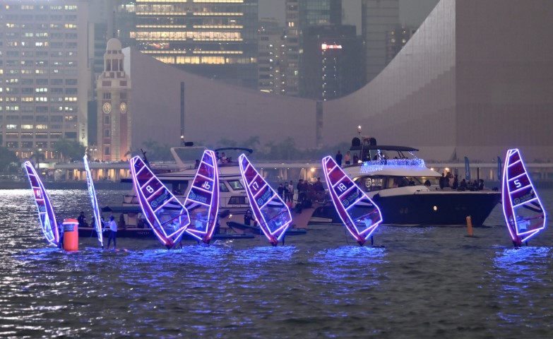 维多利亚港滑浪风帆赛(2021)