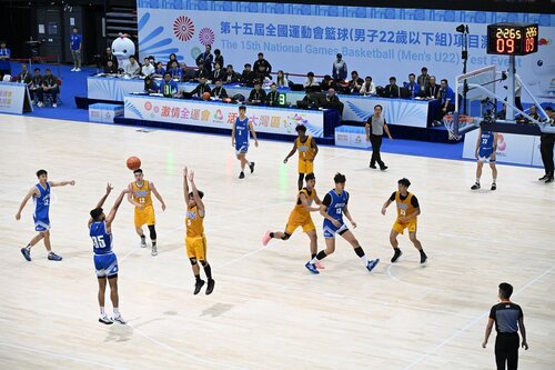 Net Gain! Hong Kong #basketball got a timely boost last weekend with the Men's U22 representative team emerging victorious at the 15th National Games Basketball (Men’s U22) Test Event (Apr 26-27). The tournament concluded successfully at the Hong Kong Coliseum, which will host to https://t.co/fkT0uJiJW9