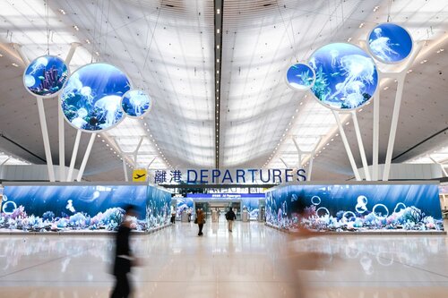 Get ready for a new experience at Hong Kong International Airport! The expanded Terminal 2 (#T2) officially opened (May 27), marking another milestone for the city's multi-award winning airport. Spanning 300,000 square metres, T2 is designed for leisure travel and offers a https://t.co/XhxaEK7D0y