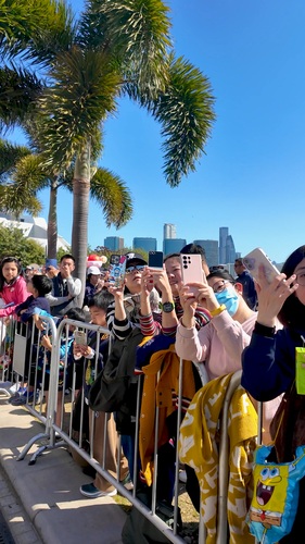 你最喜愛的IP角色輕氣球是哪個？🎈✨香港首個大型IP角色輕氣球巡遊於1月11日在西九文化區舉行，為「Merry Balloon Hong Kong」劃上圓滿句號。近20個國際及本地人氣IP角色化身巨型輕氣球亮相維港上空，沿海濱穿梭香港故宮文化博物館至M+，吸引逾萬名觀眾駐足欣賞。齊來回顧這場視覺盛宴！  影片：香港旅遊發展局 Discover Hong Kong  #香港 #香港品牌 #亞洲國際都會 #盛事之都 #盛事香港 #MerryBalloon