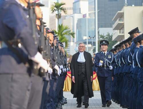 The Ceremonial Opening of the Legal Year 2026 was held at Hong Kong City Hall yesterday (Jan 19), marking the start of the new legal year. Highlights of the ceremony included a marching band, inspection of the Ceremonial Guard, and speeches from Chief Justice of the Court of Final Appeal,  Secretary for Justice, Chairman of the Hong Kong Bar Association and President of the Law Society of Hong Kong. "The law applies equally to all, without fear or favour,” said Chief Justice Andrew Cheung.   https://www.news.gov.hk/eng/2026/01/20260119/20260119_195519_538.html?type=ticker  #hongkong #brandhongkong #asiasworldcity #legalservices #legalhub #legalyear2026