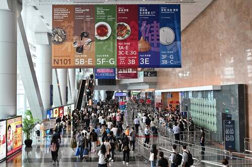 Serving up a feast of opportunities in Hong Kong!🍽️✨ The 36th Food Expo (Aug 13–17) is underway at the Hong Kong Convention and Exhibition Centre, bringing together buyers, suppliers and foodies to sample the latest flavours, trends and business opportunities. Together with Food Expo PRO, Beauty & Wellness Expo, Home Delights Expo and Hong Kong International Tea Fair, this year’s event welcomes more than 1,850 exhibitors from over 30 countries and regions, creating a vibrant destination spanning food, tea, home living, beauty and wellness. Under the theme “Live Well．Stay Well”, the fairs are hosting Five Themed Days, encouraging visitors to embrace a healthy and fulfilling lifestyle.🌟  #hongkong #brandhongkong #asiasworldcity #megaevents #megaHK #cosmopolitanlifestyle #foodexpo