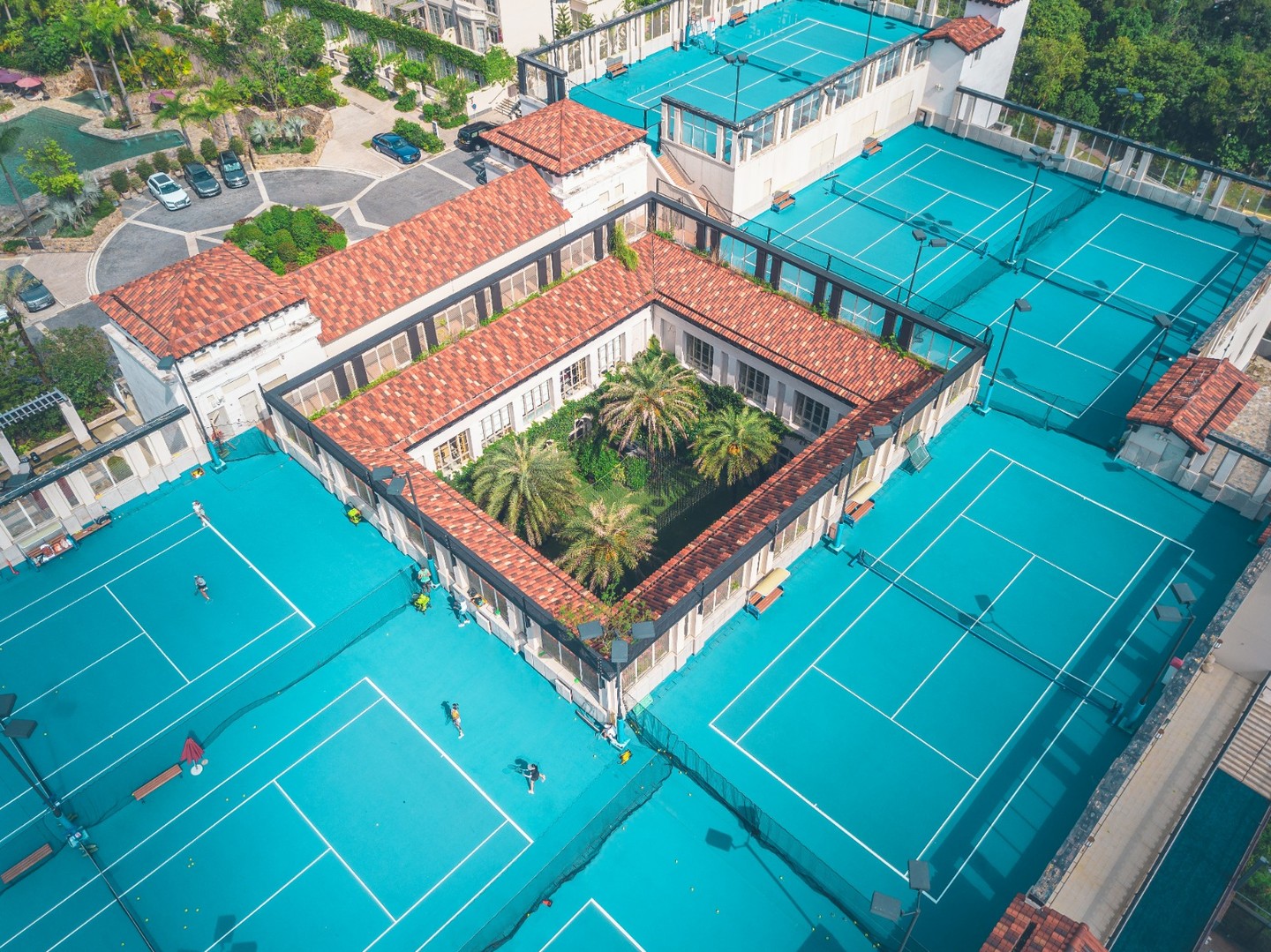 RAFA NADAL ACADEMY TO COURT HK TALENT 拿度網球學校落戶香港 培養網壇精英  Good news for tennis players and fans! Spanish ace Rafa Nadal has chosen Hong Kong as the venue for his first eponymous tennis centre in Asia! Set to open in the picturesque Sai Kung district in July, it will bring in coaches from the Rafa Nadal Academy's campus in Mallorca. The latter has proven to be a breeding ground, boasting international top seed players such as local star Coleman Wong, the reigning junior doubles champion for both the US Open and Australian Open!  網球愛好者佳音！西班牙拿度網球學校 (Rafa Nadal Academy) 將在香港設立亞洲首間分校。學校將派出教練團隊來港，並為學員度身訂造訓練計劃，提供高強度及高質素訓練。剛奪得今屆美網及澳網青少年男雙冠軍的港將黃澤林，亦正在拿度網球學校受訓。  International standard facilities at the Hong Kong Golf & Tennis Academy in Sai Kung. Photo: Hong Kong Golf & Tennis Academy  位於西貢，設有世界級設備的香港高爾夫球及網球學院（HKGTA）。圖片：香港高爾夫球及網球學院  @rafanadalacademy @rafaelnadal  #hongkong #asiasworldcity #brandhongkong #RafaNadal #dynamichk #ColemanWong #Tennis #RafaNadalTennisCentre #RafaNadalAcademy #HKGTA #香港 #香港品牌 #亞洲國際都會 #活力澎湃 #拿度 #黃澤林 #拿度網球學校 #網球 #HKGTA #香港高爾夫球及網球學校