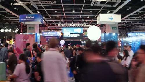 Asia's premier Crypto & Web3 event! Over 15,000 crypto pioneers, industry leaders and experts from 100 countries and regions will gather at Consensus Hong Kong (Hong Kong Convention & Exhibition Centre/Feb 10-12) to exchange views on the evolving crypto ecosystem, the future of blockchain, Web3, and digital finance. Asia's most influential gathering in this emerging arena is happening right here in one of the world’s fastest-growing crypto markets. Check out here for more information: https://consensus-hongkong.coindesk.com/   Video: Consensus by @coindesk   亞洲首屈一指的加密貨幣及Web3盛會Consensus 將於2月10至12日在香港會議展覽中心舉行，雲集來自100個國家及地區、逾15,000名加密貨幣先驅、行業領袖與專家，探討推動加密生態系統演進的因素，以及區塊鏈、Web3與數碼金融的未來發展方向。作為亞洲最具影響力的盛事之一，Consensus 將於全球加密貨幣應用最迅速的市場之一的香港登場。更多有關資訊：https://consensus-hongkong.coindesk.com/   影片：Consensus by CoinDesk  #hongkong #brandhongkong #asiasworldcity #megaevents #megaHK #Consensus #香港 #香港品牌 #亞洲國際都會 #盛事之都 #盛事香港