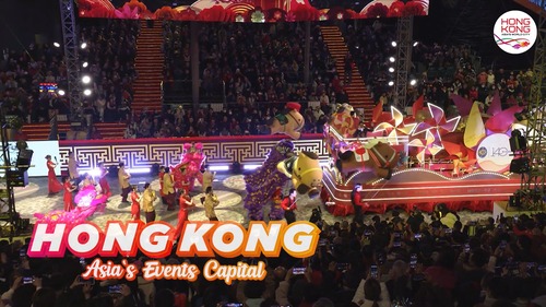 Gallop into the Year of the Horse with boundless energy and festive flair!🐎🎉 From the glittering Chinese New Year Night Parade and dazzling fireworks to the glowing lantern display and festive Well-wishing Festival, the city overflows with auspicious offerings.🏮✨ Feel the cultural pulse at the Hong Kong Arts Festival and explore cinematic heritage at the historic Yau Ma Tei Police Station. Sports excitement ignites with the Chinese New Year Cup, LIV Golf Hong Kong, and Year of the Horse Raceday⚽⛳🐎, while business opportunities beckon at Consensus Hong Kong and the Jewellery Show.🌟  Acknowledgments: Hong Kong Arts Festival Society Ltd. @hkartsfestival  The Football Association of Hong Kong, China Limited @hkfa_official  @coindesk  The Hong Kong Jockey Club @hkjc_community  Incubase Studio Limited @incubase.studio  Hong Kong Trade Development Council @hktdclifestyle   馬年新歲，香港盛事閃耀登場！🐎🎉從璀璨奪目的新春花車巡遊及煙花匯演，到綵燈展與熱鬧非凡的許願節，節慶氣氛洋溢全城。🏮✨走進香港藝術節及油蔴地警署光影之旅，細味香港深厚的文化底蘊。體育賽事同樣精彩紛呈，包括賀歲盃、LIV Golf（高爾夫球）及馬年賽馬日。⚽⛳🐎Consensus Hong Kong與香港國際珠寶展亦盛大舉行，商機處處。🌟  鳴謝： 香港藝術節協會有限公司 中國香港足球總會有限公司 CoinDesk 香港賽馬會  Incubase Studio Limited 香港貿易發展局  #hongkong #brandhongkong #asiasworldcity #dynamichk #megaevents #megaHK #CNY #festivehk #香港 #香港品牌 #亞洲國際都會 #活力澎湃 #盛事之都 #盛事香港 #農曆新年 #節慶