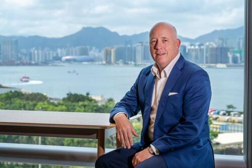 Discover why Hong Kong is an attractive base for overseas businesses from Britain and beyond. Supported by its trusted common law system, business-friendly government policies, talent attraction schemes and strategic role as a gateway to the Chinese Mainland and Southeast Asia, the city remains a competitive global business hub. So says Jeremy Sheldon, chair of the British Chamber of Commerce in Hong Kong (BritCham), who shared his views with The Standard. BritCham launched the Asia’s World City x BritCham campaign to emphasize the city’s unique role as a super-connector for China and the wider region within the global economy. Find out more: https://lnkd.in/dreFe26G  #hongkong #brandhongkong #asiasworldcity #TheStandard #BritCham 