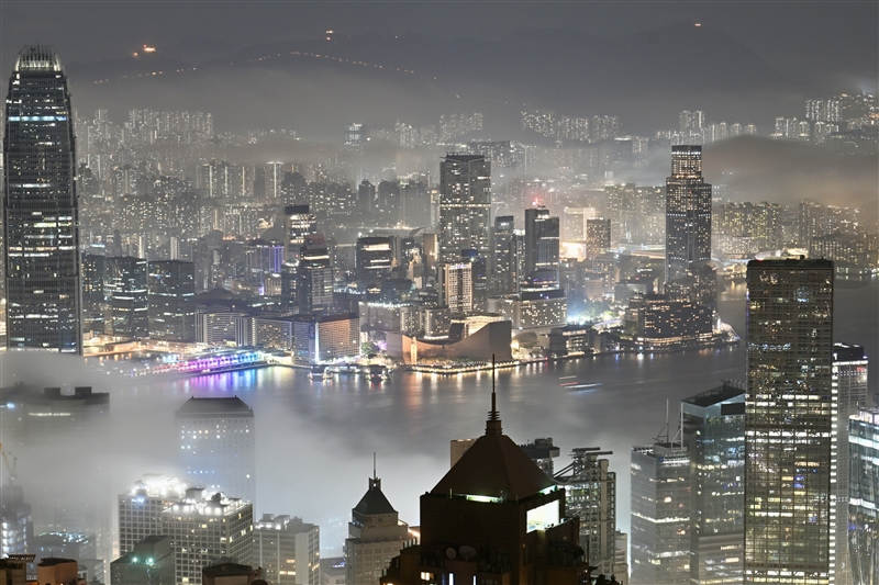 迷霧中的香港景色（2024）